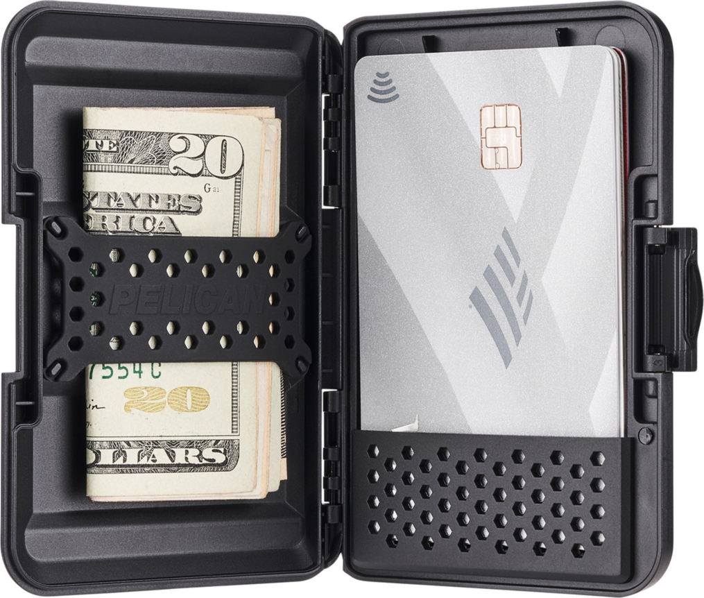 <p>Built to protect. The Pelican Protector MagSafe Wallet securely holds cash and cards while seamlessly attaching to MagSafe compatible cases or devices.</p>