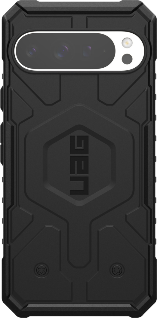 <p>Designed with action and adventure in mind, the UAG Pathfinder case with MagSafe provides serious protection with a modern classic look.</p>
