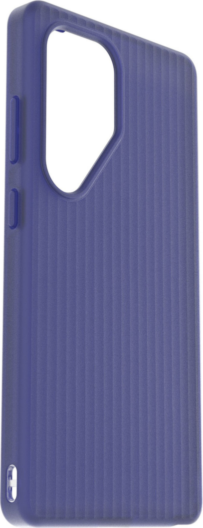 Featuring a soft-touch finish, the OtterBox Symmetry Soft Touch Series is a silicone case that feels lush and is reliable against drops.