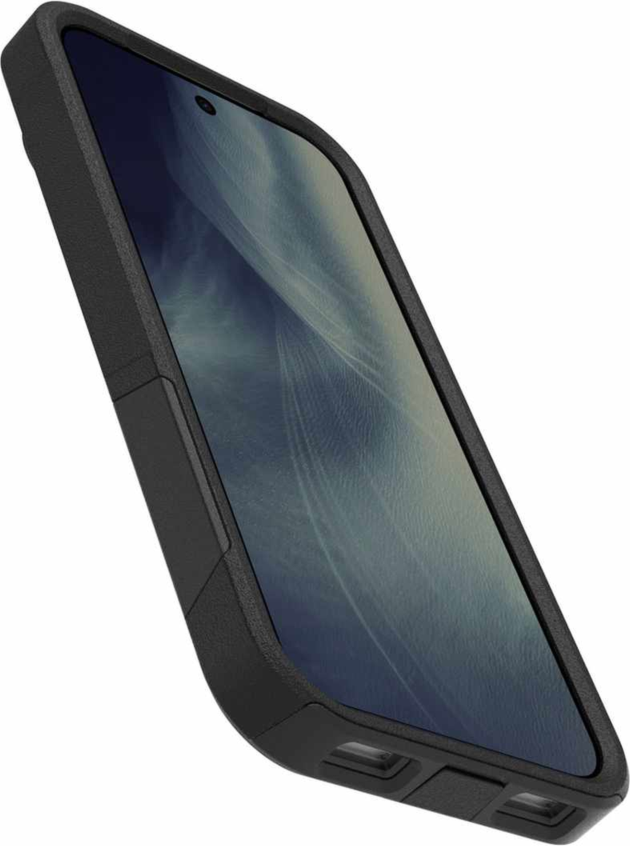 The OtterBox Commuter Series is a rugged, pocket-friendly case offering 3X military standard drop protection and features built-in magnets for magnetic accessories.