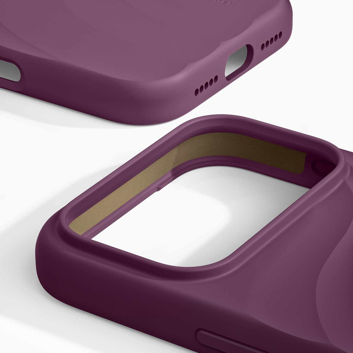 Ideal of Sweden - Soft Swirl MagSafe Case Velvet Plum for iPhone 18 Pro/17 Pro