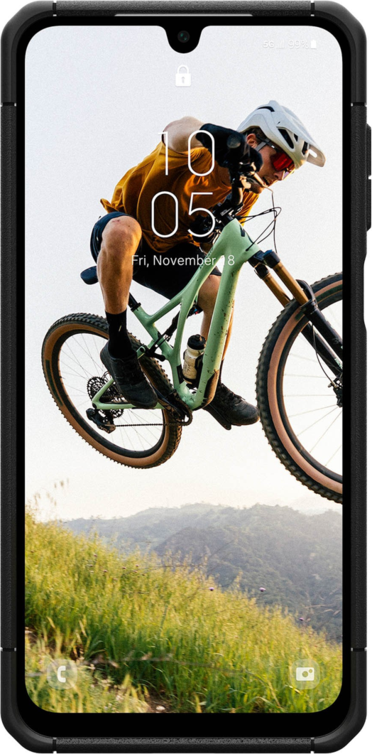 Inspired by modern wanderers, the UAG Scout Series case features a featherlight composite construction of strong and durable TPU.