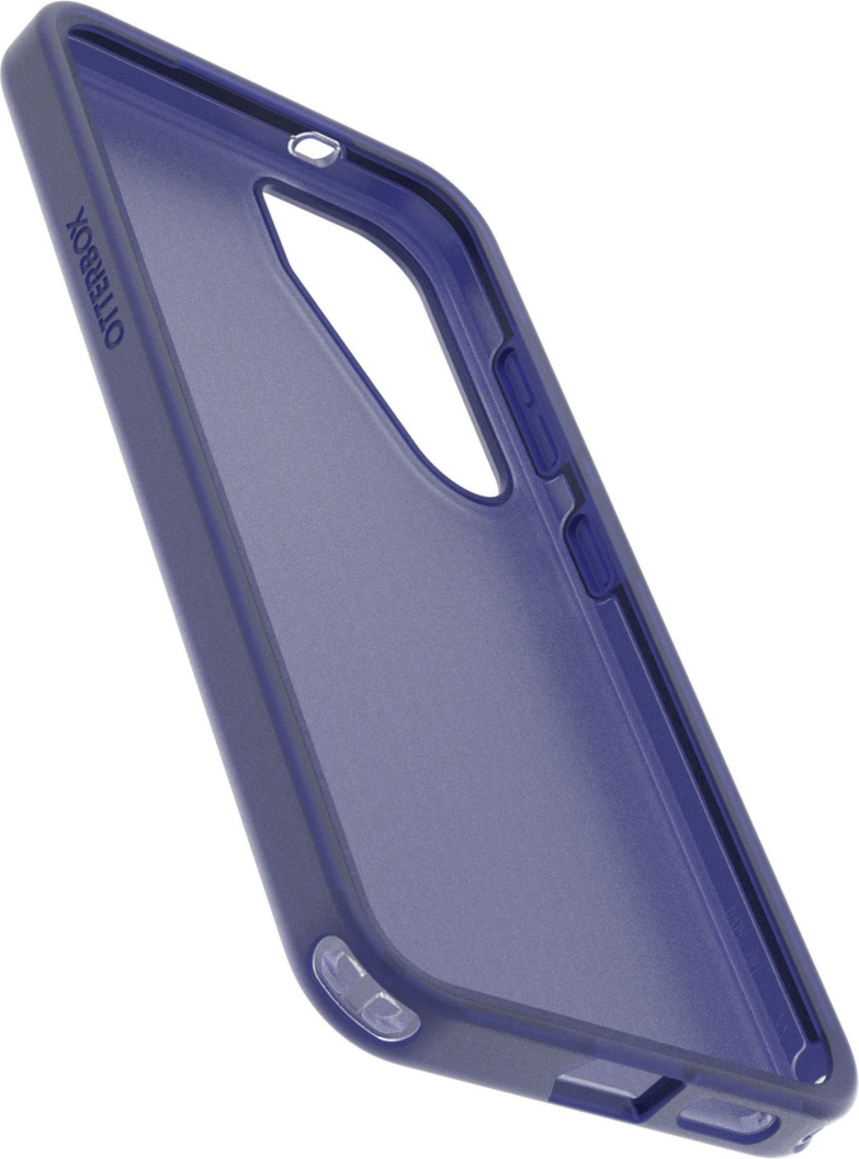 <p>Featuring a soft-touch finish, the OtterBox Symmetry Soft Touch Series is a silicone case that feels lush and is reliable against drops.</p>