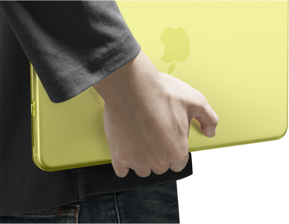 The Spigen Air Skin Case delivers slim, lightweight protection with a durable polycarbonate shell that guards against everyday scratches and wear.