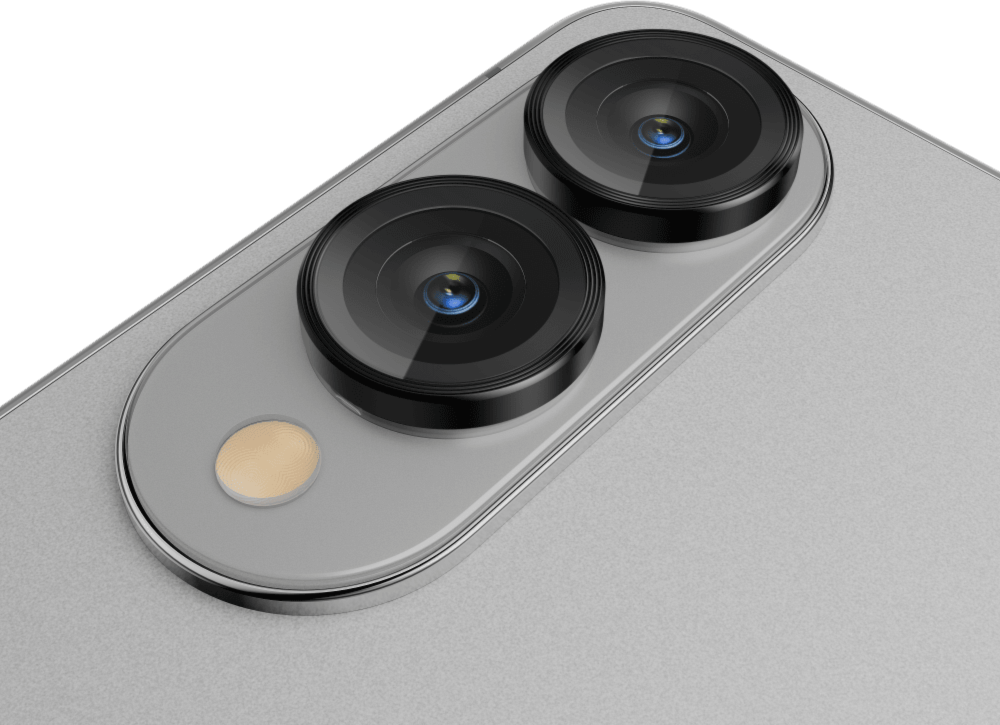 Keep the camera lens on your device in tip top shape with the Case-Mate Aluminum Ring Glass Lens Protector.