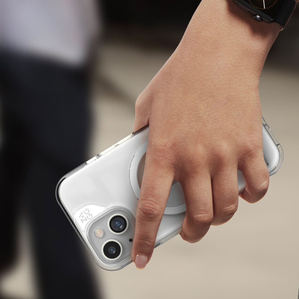 Strengthened with Graphene, ZAGG's Crystal Palace Snap series case with kickstand combines an ultra-slim, crystal-clear profile with up to 13 ft drop protection and seamless MagSafe compatibility.