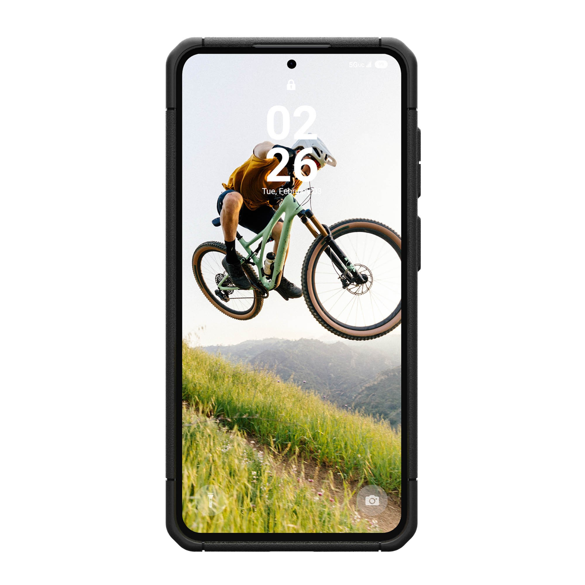 Inspired by modern wanderers, the UAG Scout Series case features a featherlight composite construction of strong and durable TPU.