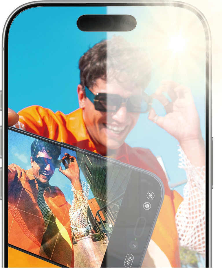 PanzerGlass Protection d'écran antireflet UWF pour iPhone 17 avec EasyAligner - Transparent