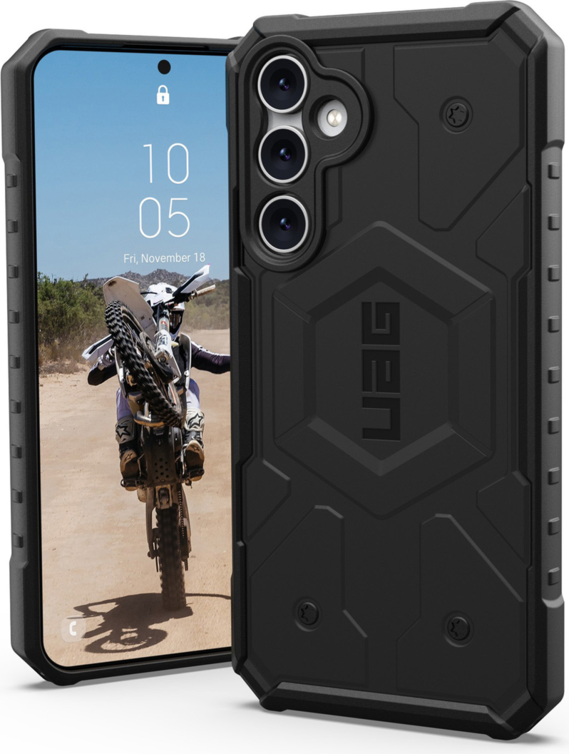 <p>Designed with action and adventure in mind, the UAG Pathfinder case provides serious protection with a modern classic look.</p>