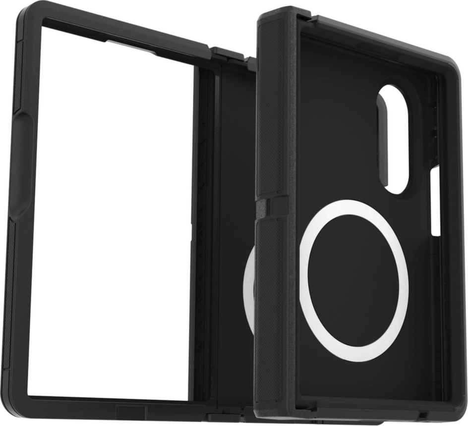 This rugged OtterBox Defender Series Pro XT with magnets case guards phones against the drops, dirt, scrapes and bumps with its dual-layer design.