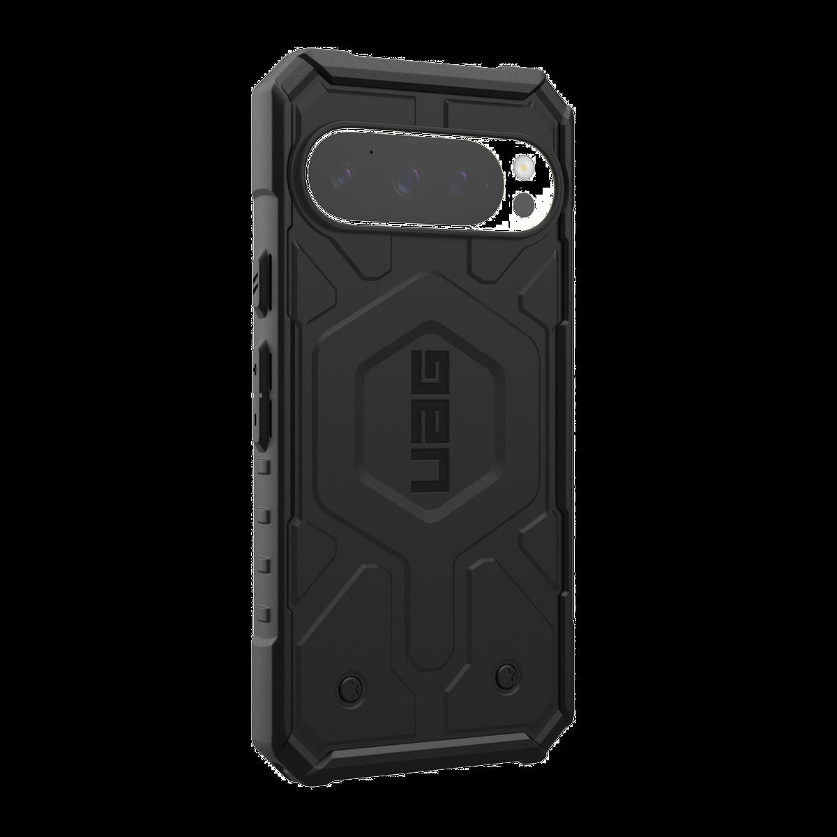 <p>Designed with action and adventure in mind, the UAG Pathfinder case with MagSafe provides serious protection with a modern classic look.</p>