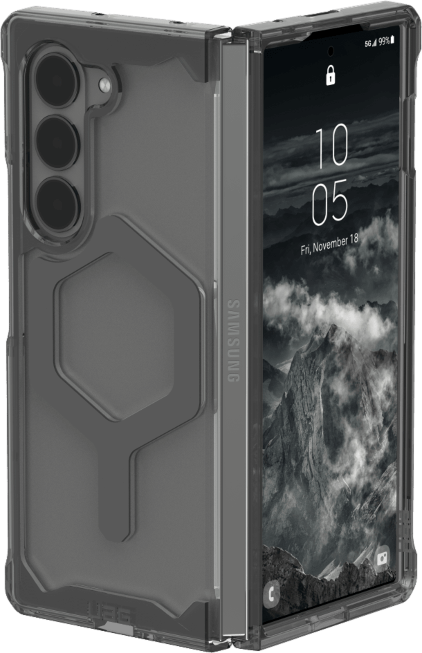 <p>The UAG Plyo Pro case with MagSafe offers military-tested drop protection in a sleek, modern design to create everyday armour and security.</p>