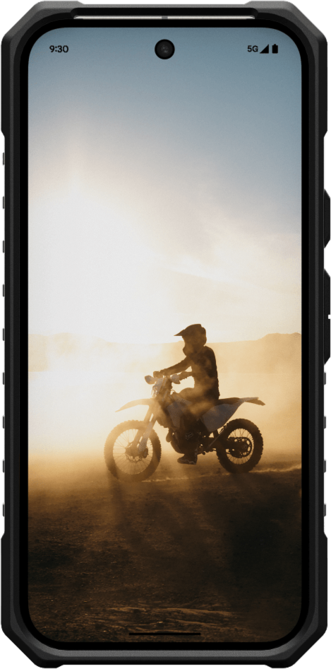 Designed with action and adventure in mind, the UAG Pathfinder case provides serious protection with a modern classic look and a built-in magnetic module.
